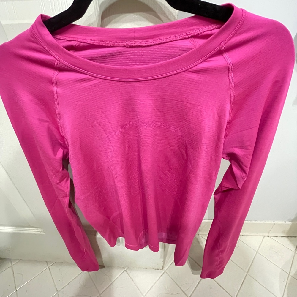 Lululemon swiftly tech long sleeve shirt